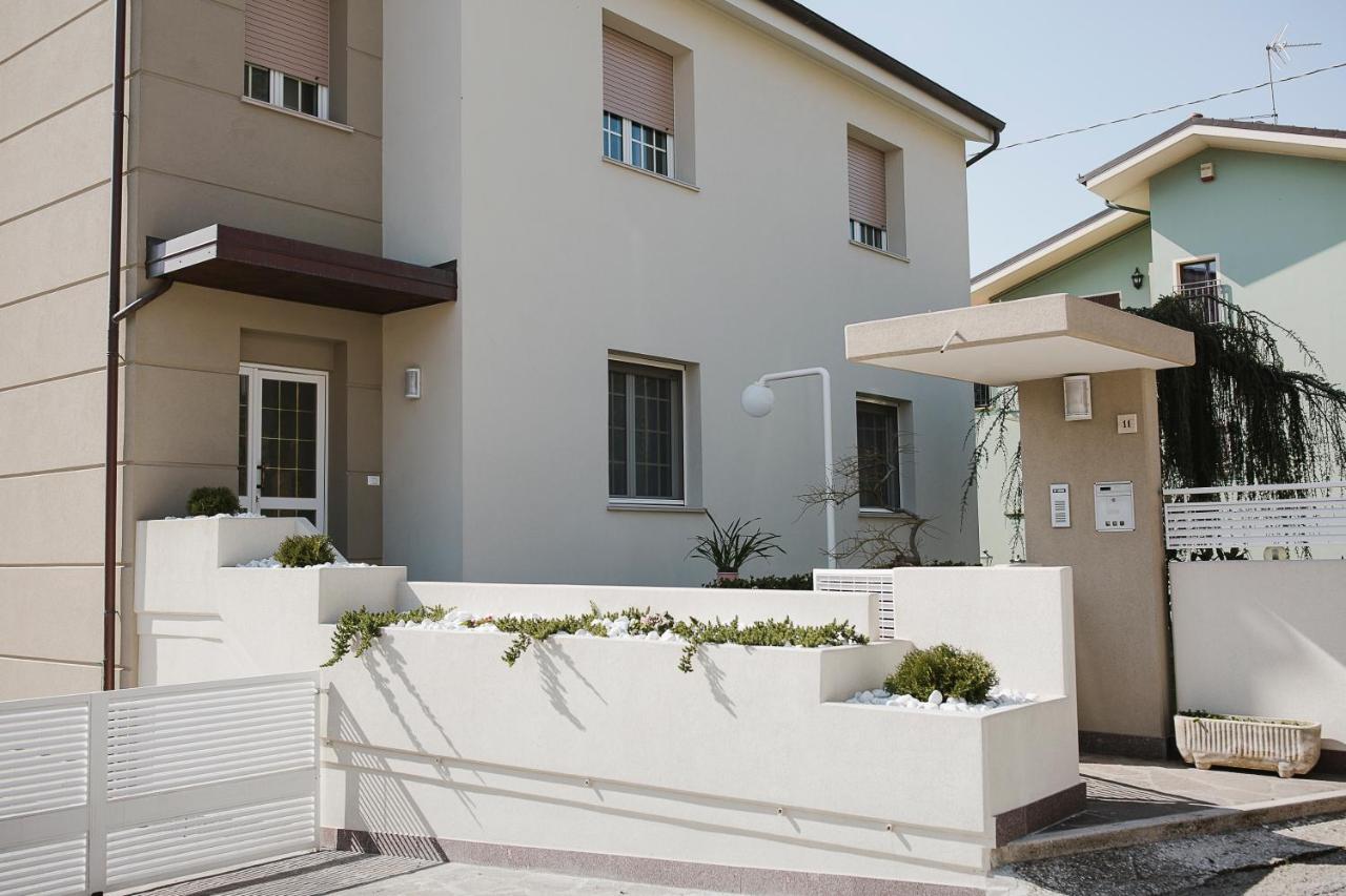 B&B "Al Colle 11" Фано Екстериор снимка