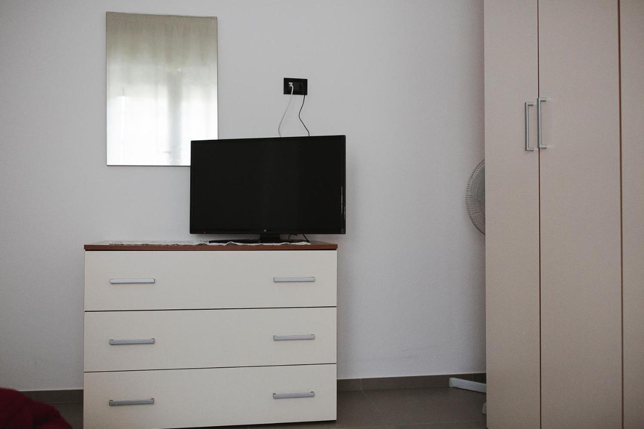 B&B "Al Colle 11" Фано Екстериор снимка