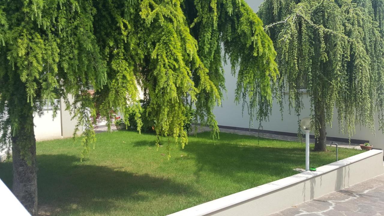 B&B "Al Colle 11" Фано Екстериор снимка